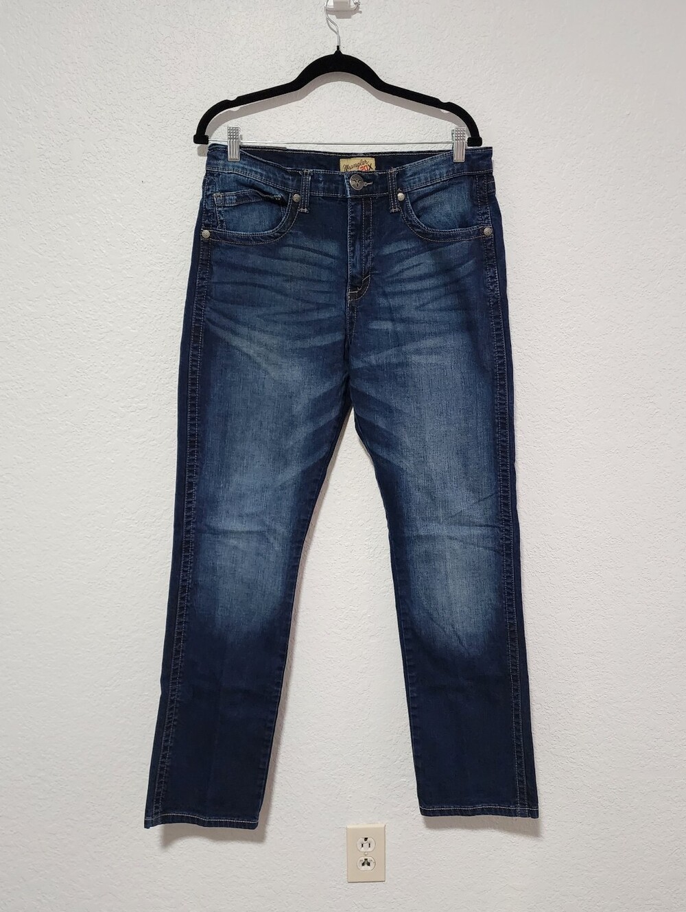 Wranglers Men 20X Style 44 Slim Straight Dark Wash Demin 33x34
